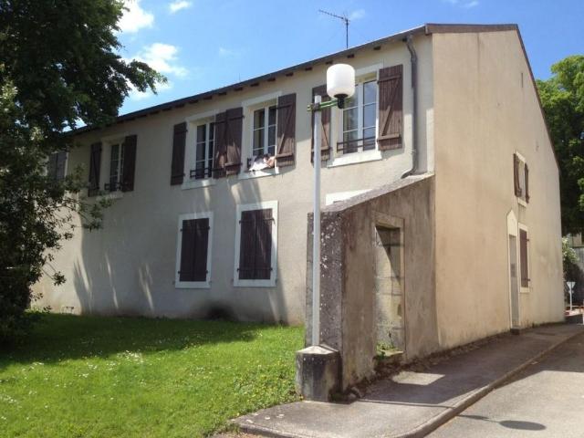 Appartement location à Neufchâteau, Mandres-sur-vair