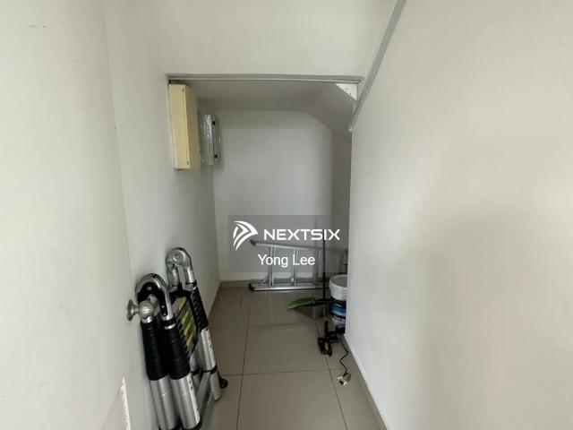 Residential House for sale in Malaka