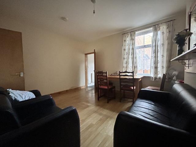 House for rent in West End, Old Wharf