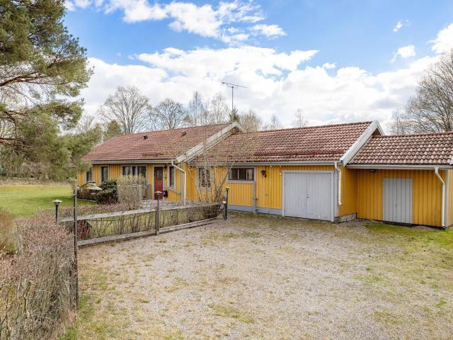 Villa till salu i Tystberga, Södermanland