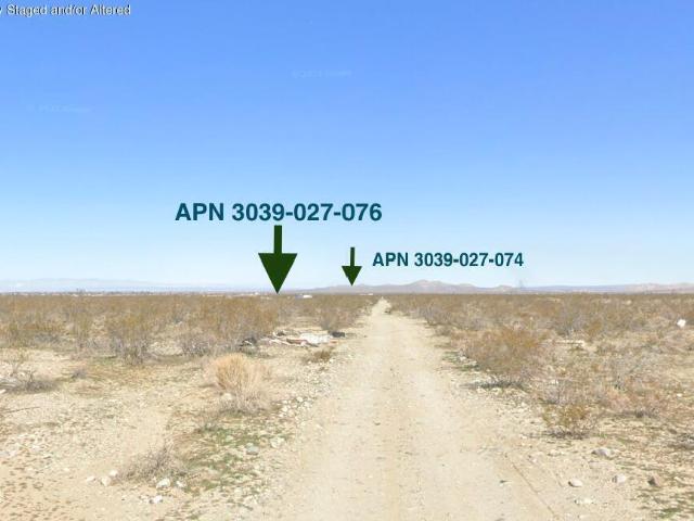 Land for sale in Pearblossom, California