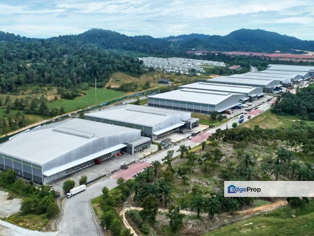 Warehouse for rent in Petaling, Alam Impian