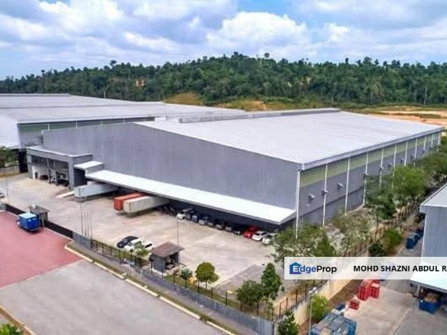 Warehouse for rent in Petaling, Alam Impian