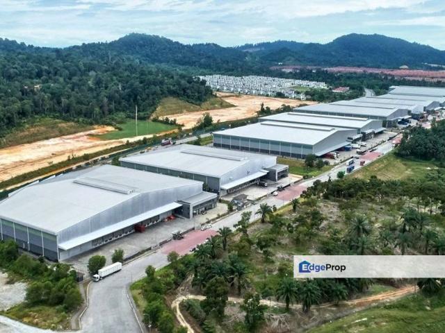 Warehouse for rent in Petaling, Alam Impian