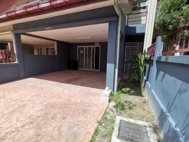 Terraced House for rent in Petaling, Alam Impian