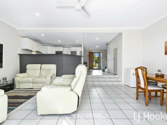 Townhouse for rent in Great Sandy Strait, Queensland