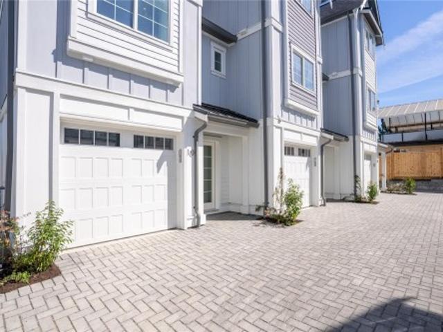 House for sale in Saanich, British Columbia