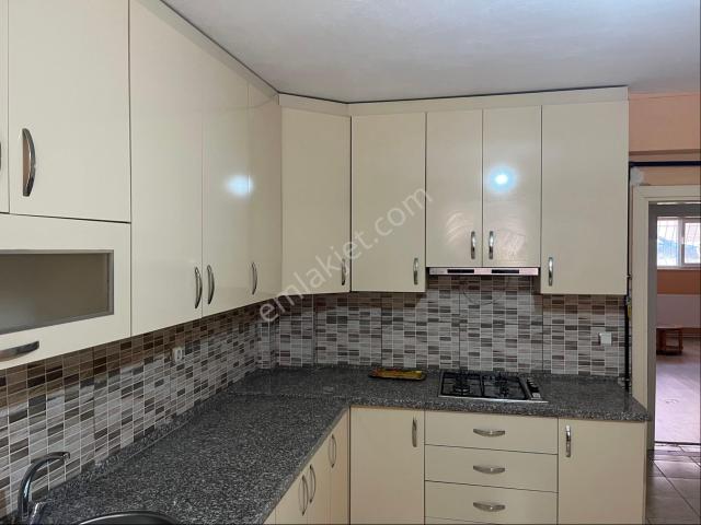 Uşak Merkez, Uşak içerisinde kiralık mülk