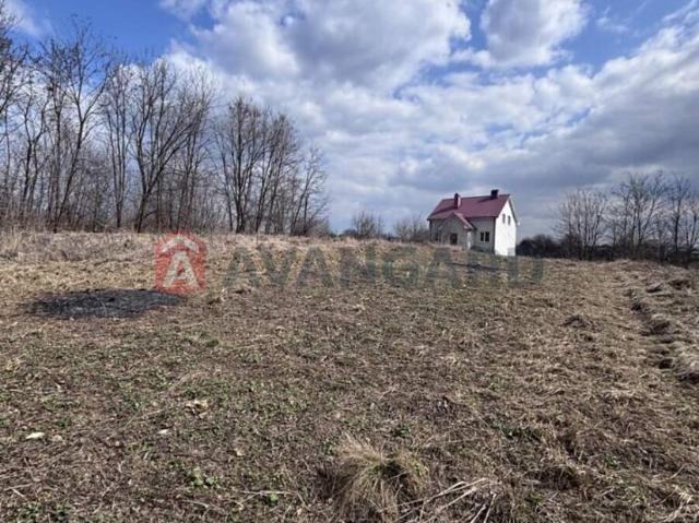 Участок продажа в Зарванцах