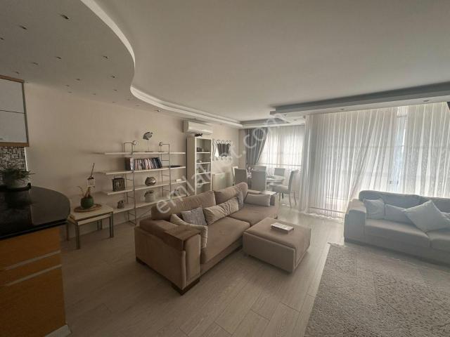 Konak, İzmir içerisinde kiralık mülk