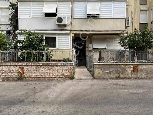Üçkuyular Mahallesi, Karabağlar içerisinde kiralık mülk