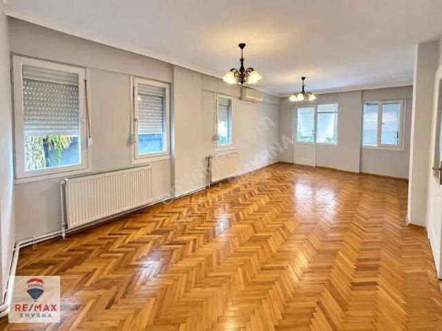 Üçkuyular Mahallesi, Karabağlar içerisinde kiralık mülk