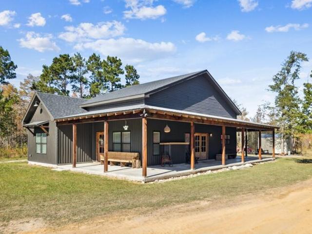 House for sale in Cottondale, Florida