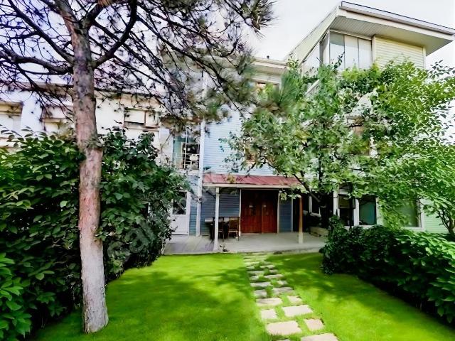 Uğur Mumcu Mahallesi, Yenimahalle içerisinde satılık Villa