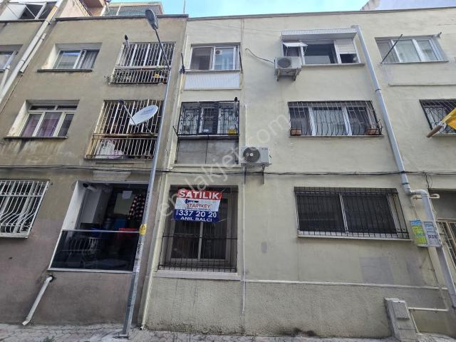 İzmir, Konak içerisinde satılık mülk