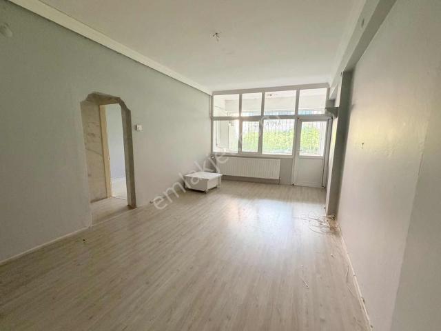 Konak, İzmir içerisinde satılık mülk