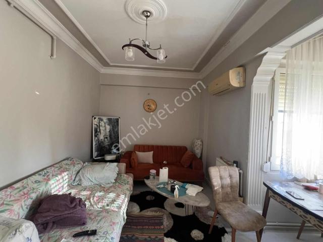 Konak, İzmir içerisinde satılık mülk