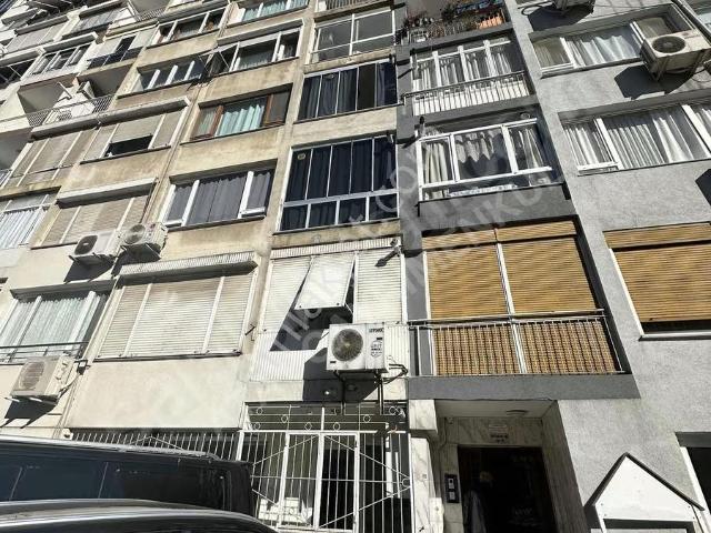 Karabağlar, İzmir içerisinde satılık mülk