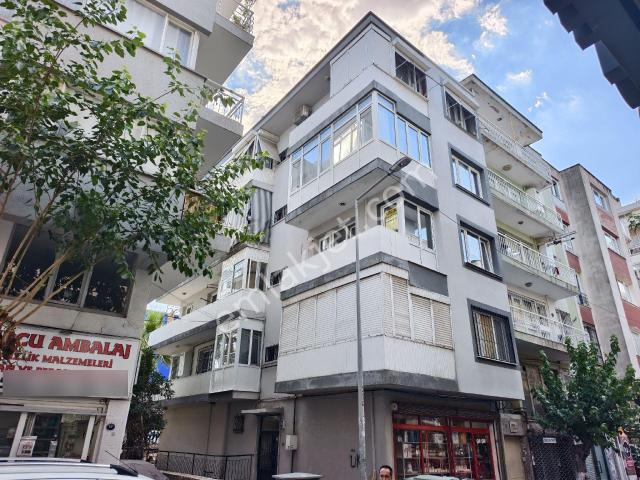 Karabağlar, İzmir içerisinde kiralık mülk