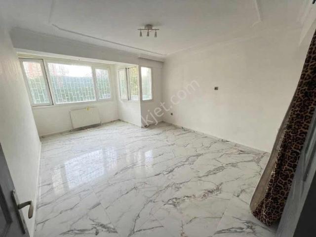 Konak, İzmir içerisinde satılık mülk