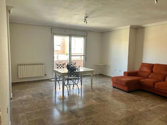 Apartamento en alquiler en Las Explanada, Úbeda