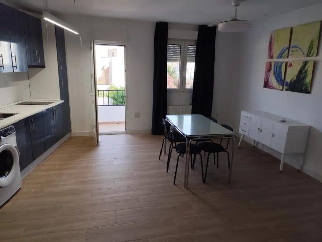 Apartamento en alquiler en Centro Histórico, Úbeda