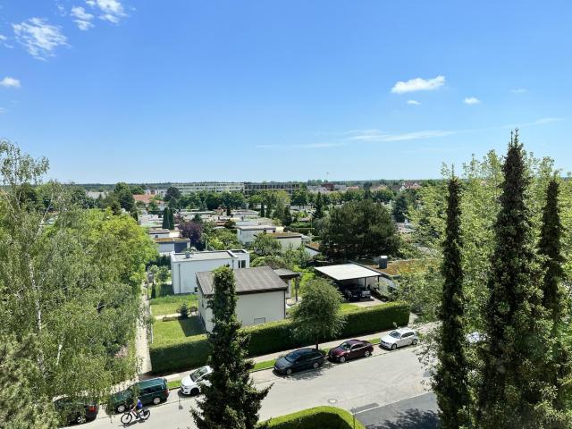 Wohnung kaufen in Königsbrunn, Bayern