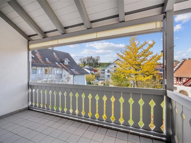 Wohnung kaufen in Neerach, Zürich