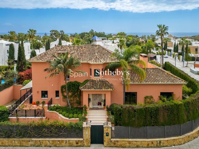Casa en venta en La Carolina, Costa del Sol Occidental