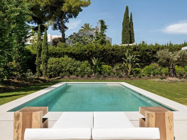 Casa en venta en Pelikan Park, Estepona