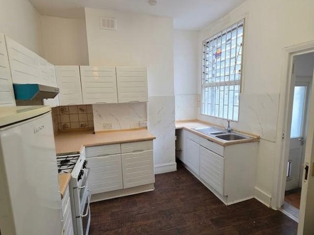 Apartment for rent in Tulse Hill, Greater London
