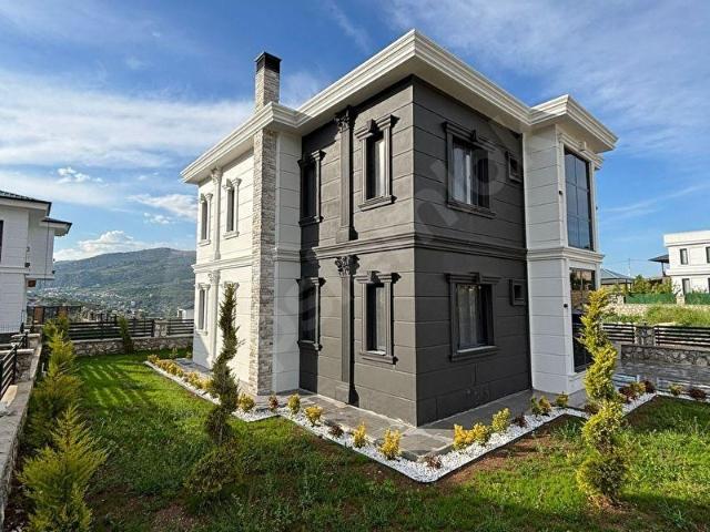 Toroslar, Mersin içerisinde satılık Villa