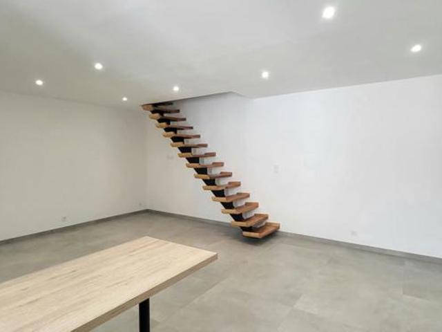 Maison vente à Nîmes, Uchaud