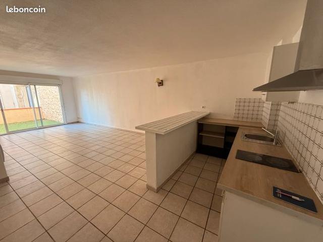 Maison vente à Nîmes, Uchaud