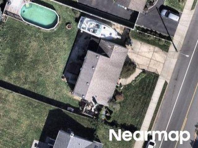 House for sale in West Islip, Town of Islip