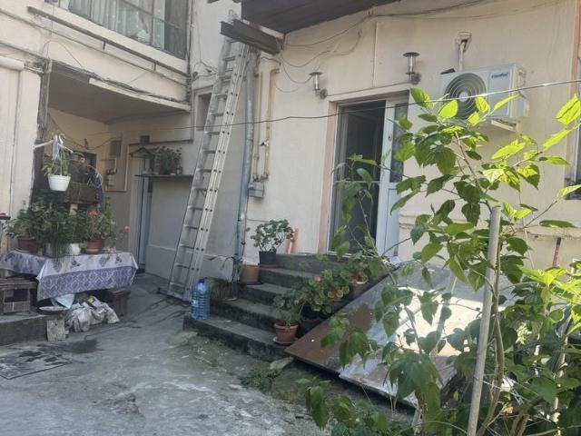 Casă închirieri în Colțea, București