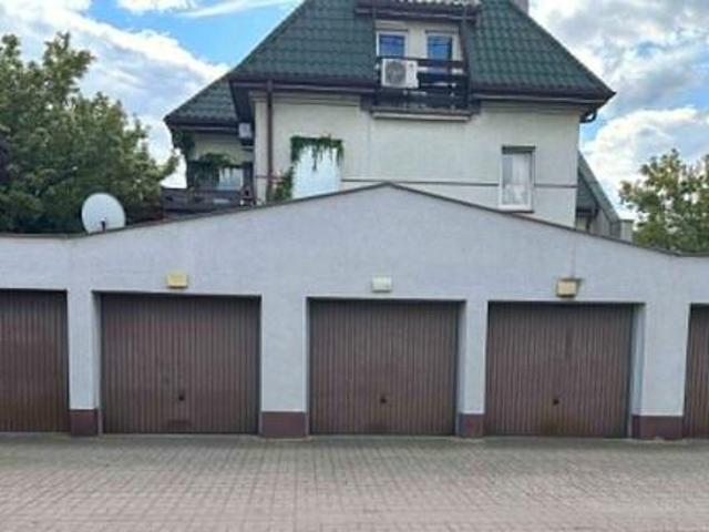 Garaż na sprzedaż w Piaseczno, Mazowieckie