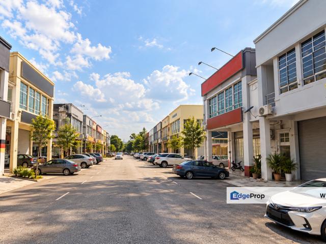 Warehouse for sale in Majlis Bandaraya Subang Jaya, Petaling