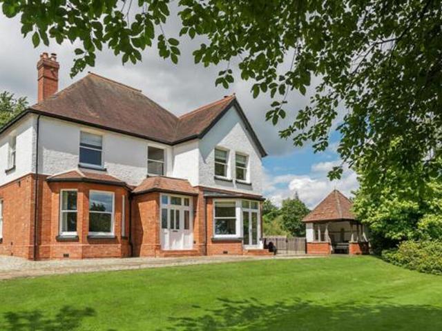 House for sale in Cullompton, Mid Devon