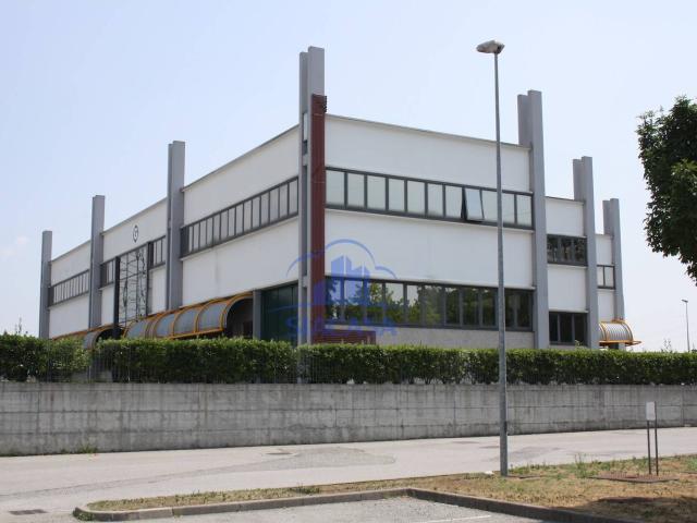 Ufficio in affitto a Caponago, Lombardia