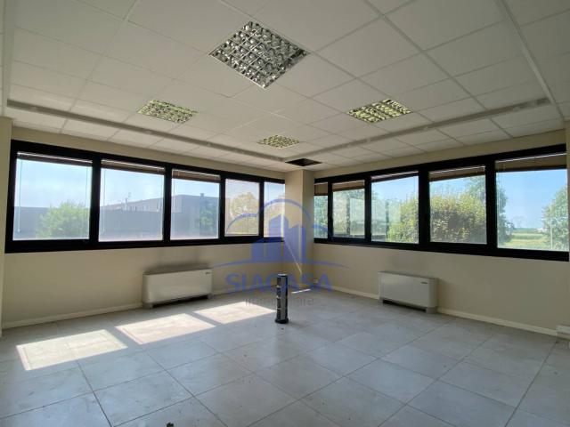 Ufficio in affitto a Inzago, Lombardia