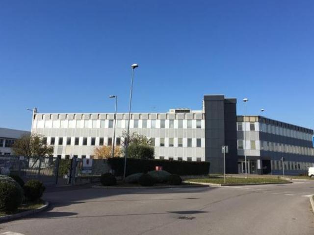 Ufficio in affitto a Seriate, Bergamo