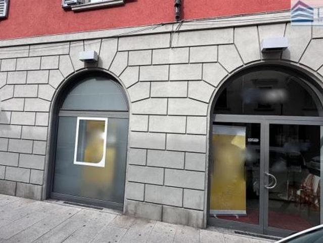 Ufficio in vendita a Bergamo, Lombardia