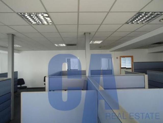 Ufficio in affitto a Caponago, Monza e della Brianza