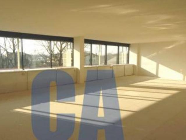 Ufficio in affitto a Villa Fiorita, Cassina de' Pecchi