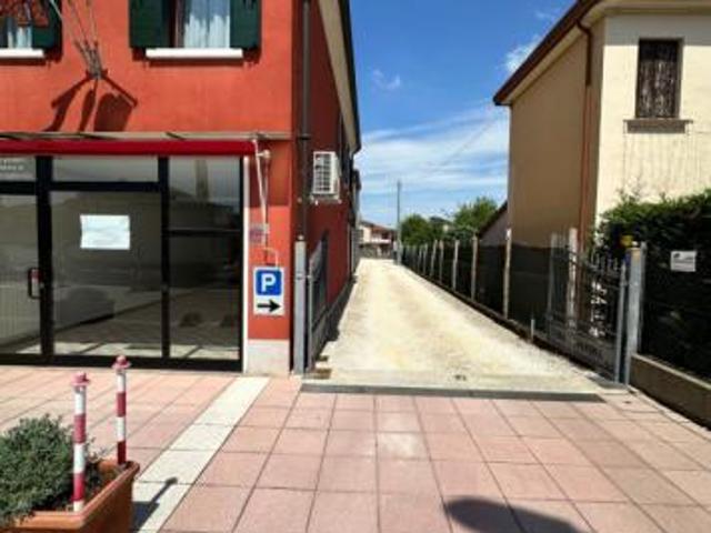 Ufficio in affitto a Mira, Veneto