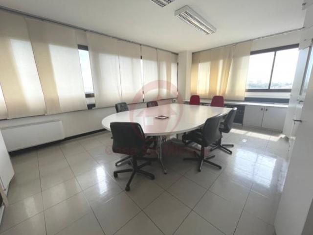 Ufficio in vendita a Camin, Padova