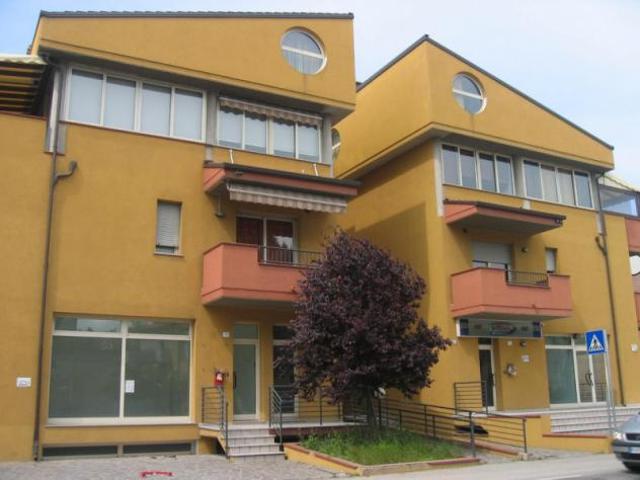 Ufficio in vendita a Rimini, Reggio Emilia