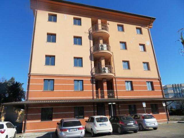 Ufficio in vendita a Villaggio 1° maggio, Rimini