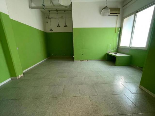 Ufficio in vendita a Carbonia, Sulcis Iglesiente